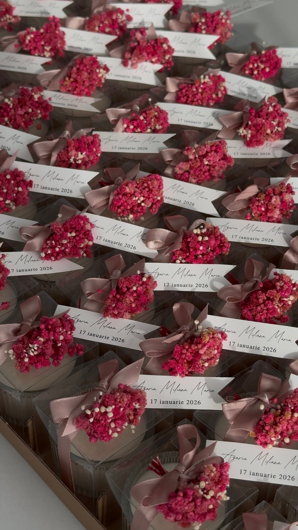 Recipient de sticlă și buchețel | Lumânări parfumate | Mărturii