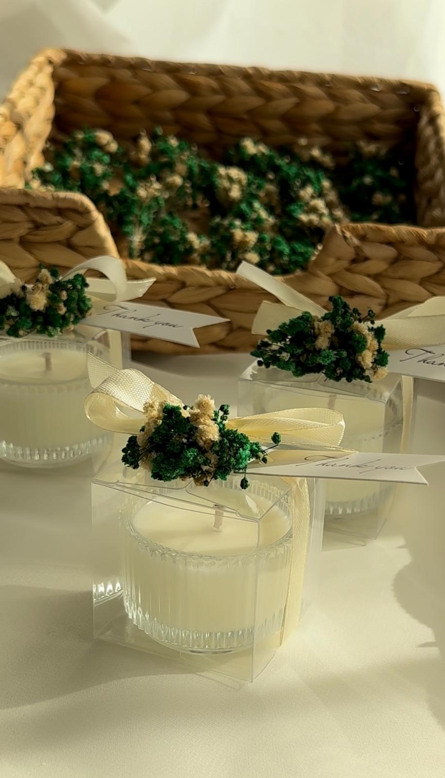 Recipient de sticlă și buchețel | Cutie personalizată | Lumânări parfumate | Mărturii - Meltino Candles